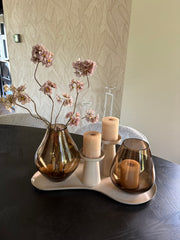 Set van twee kandelaren beige