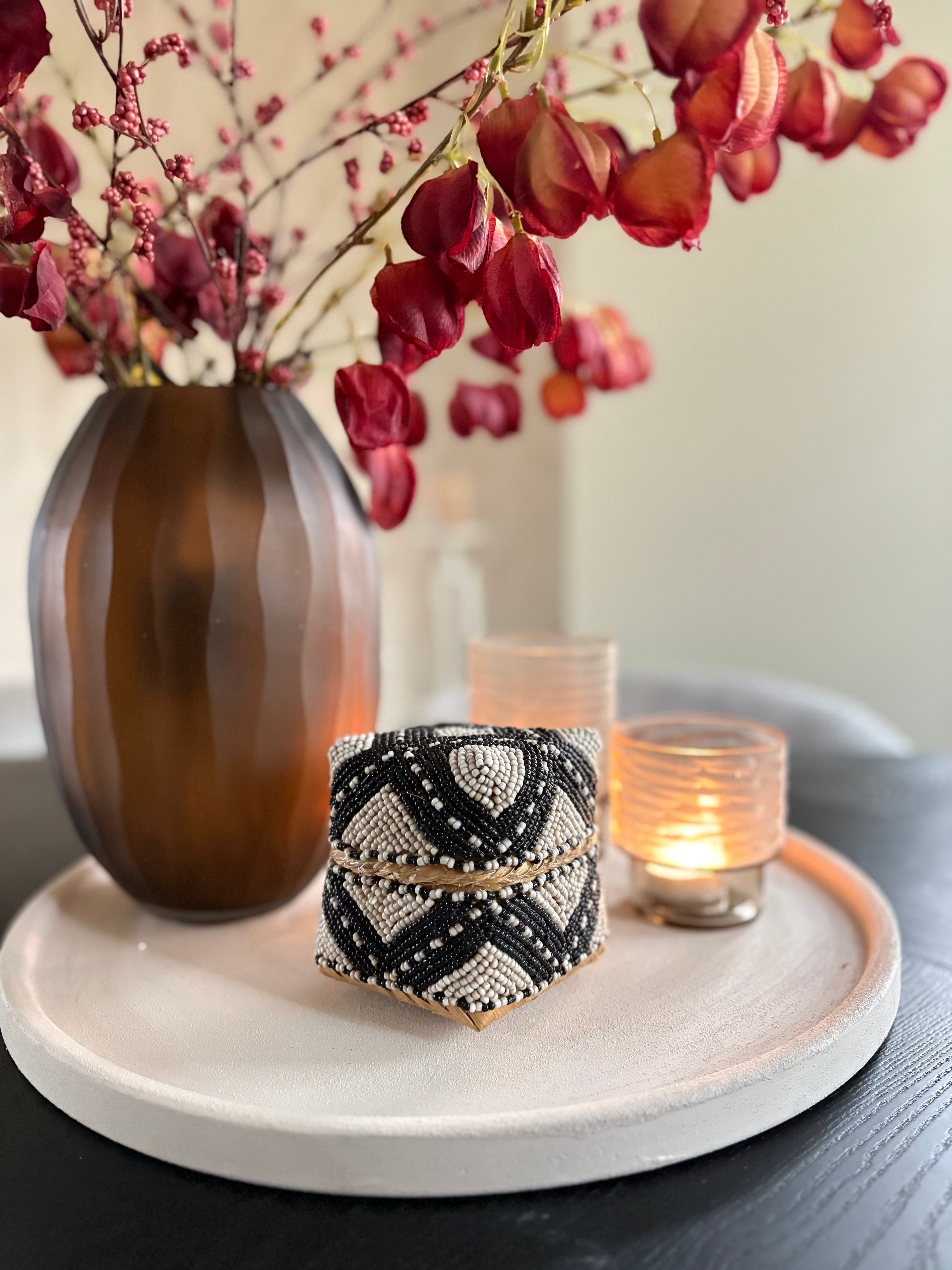 Offermand Balou | Offermand beige zwart | Handgemaakt | Japandi