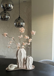 Organic kidney tray metal sand color