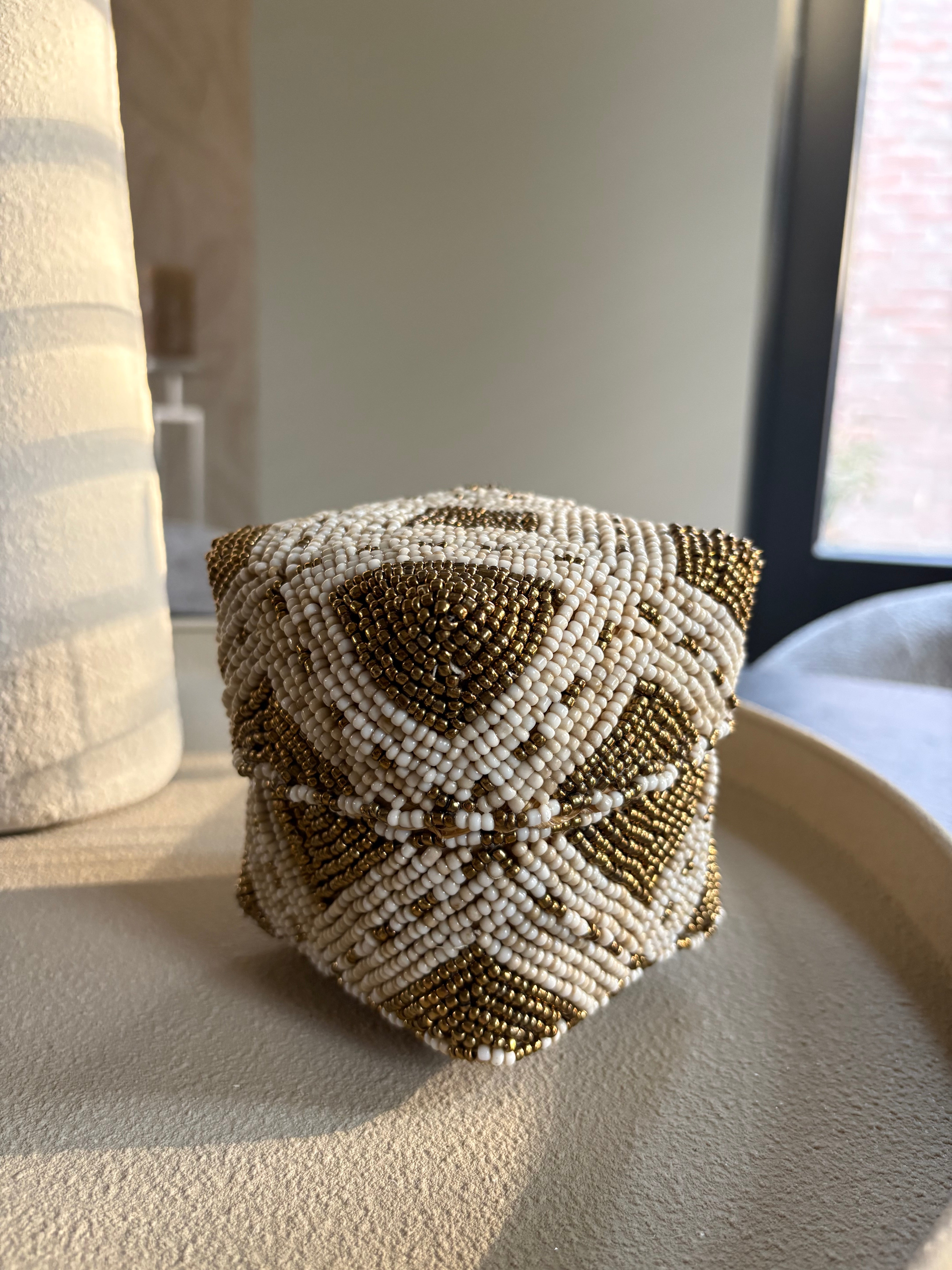 Offermandje Loiz | Goud wit | Handgemaakt