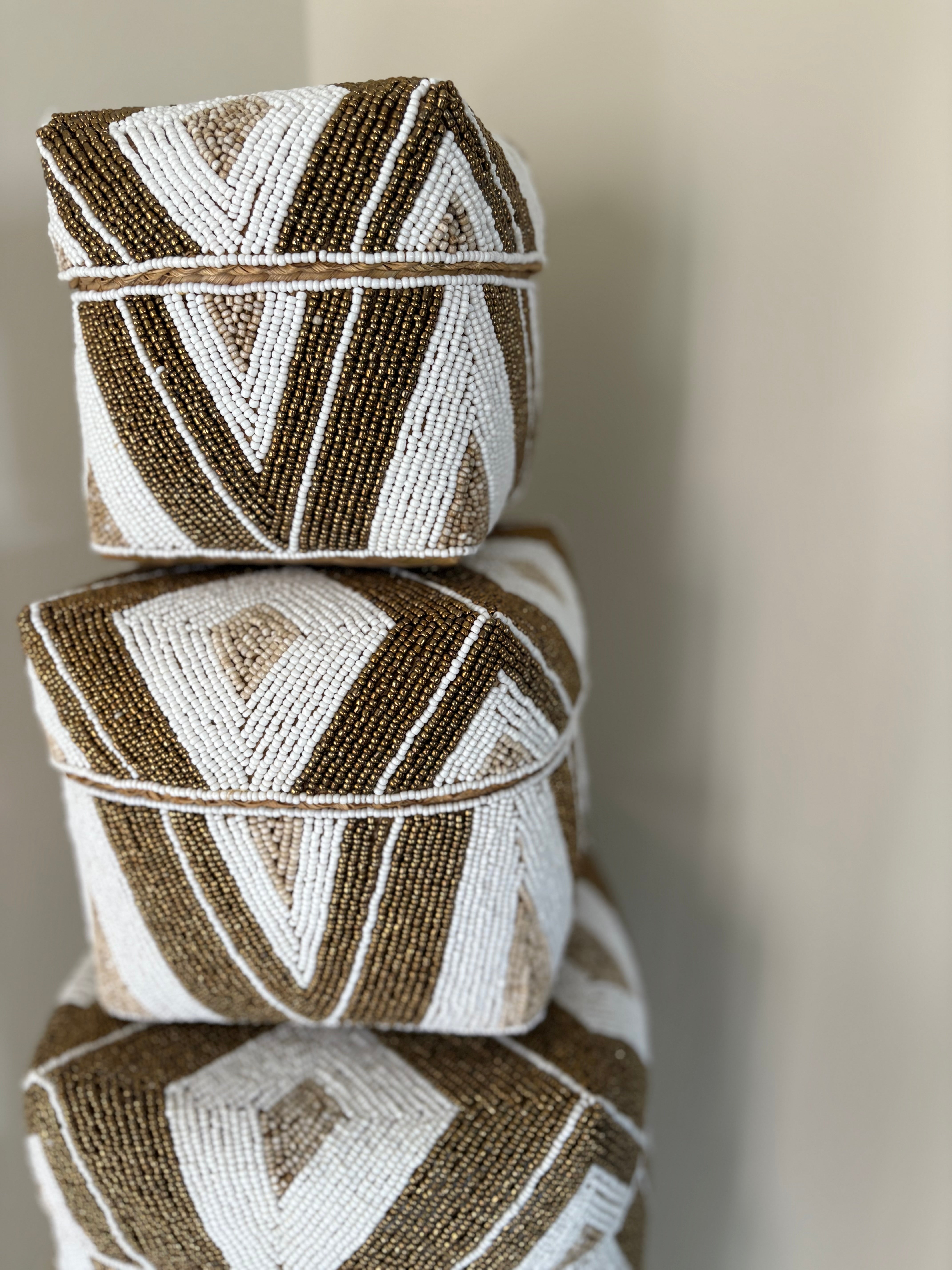 Offermand May | Offermanden set goud taupe | Kralenmand taupe goud