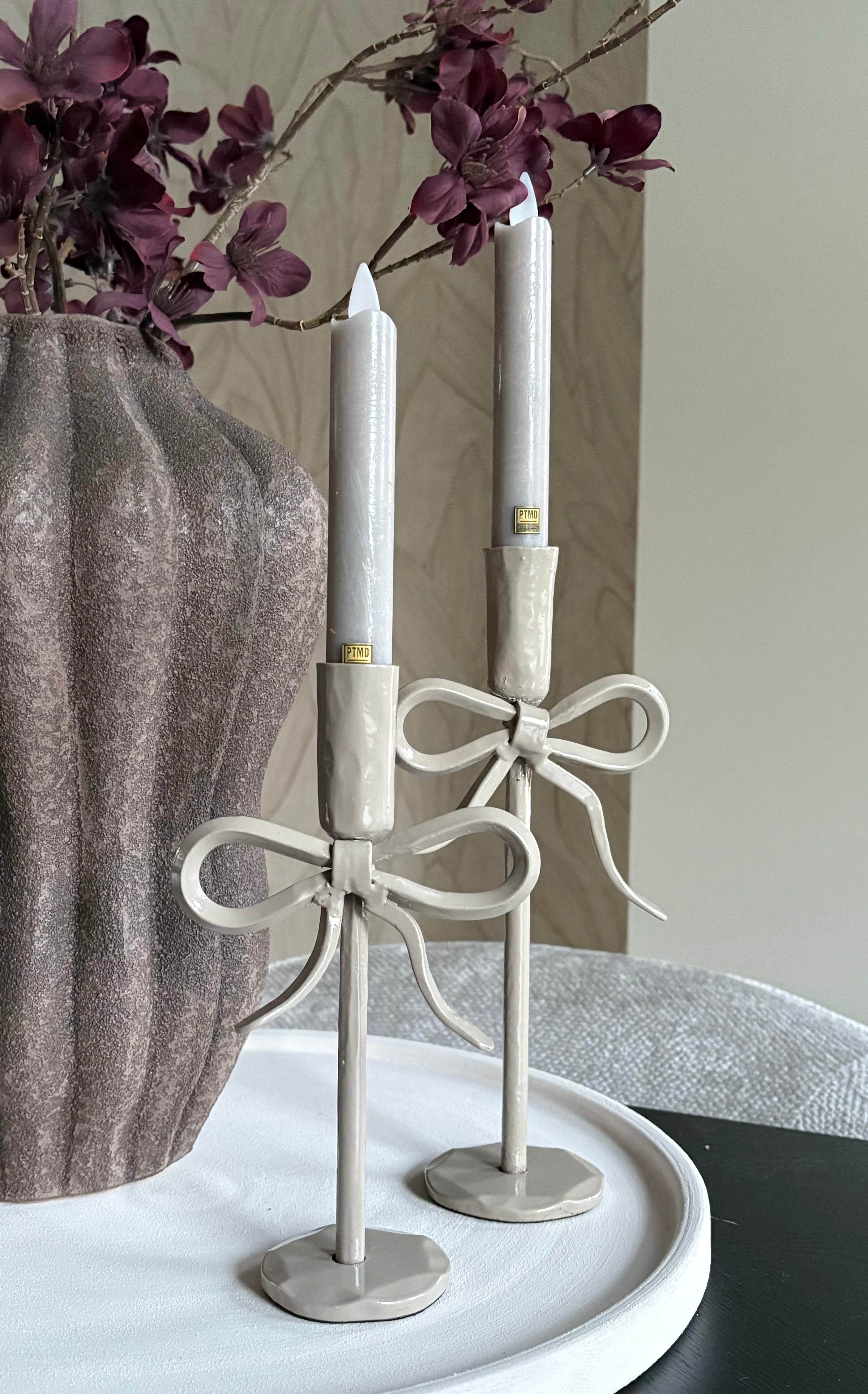 Led diner kaars beige | Set van twee | PTMD | 2.0 x 2.0 x 15.0 cm