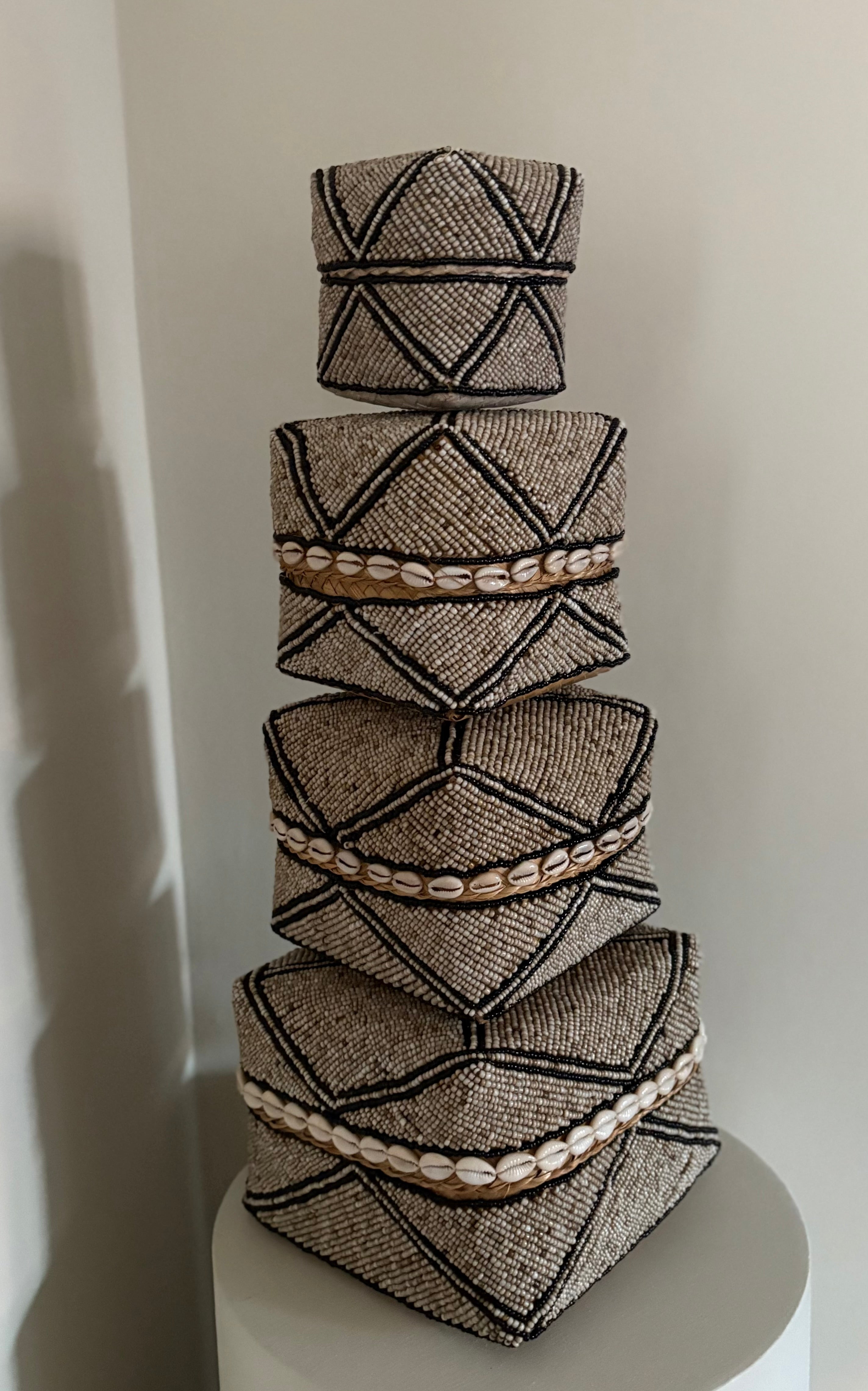 Offermand Roxy | Offermand taupe zwart | Offermanden set | Boho | Japandi | Handgemaakt