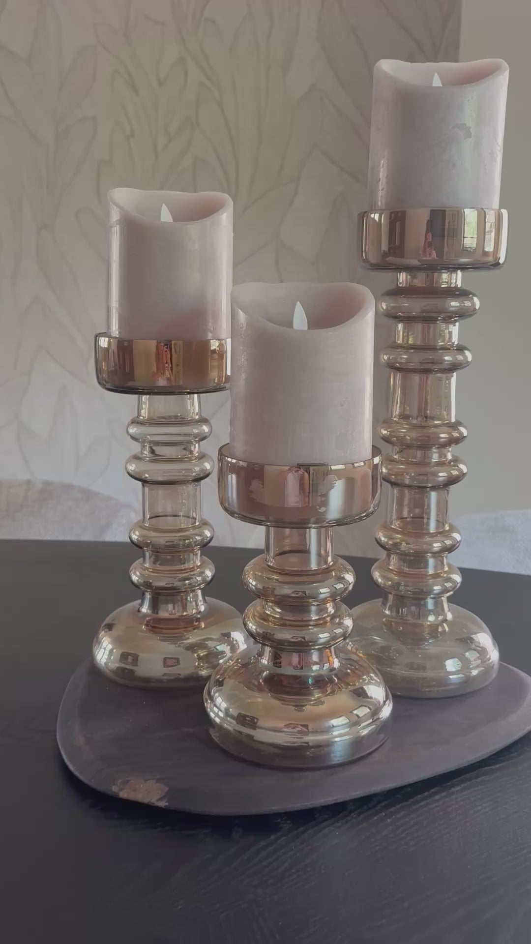Video laden: Set van drie | Brown luster | Luxe kandelaren